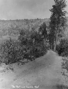 "The Railroad" -- the isthmus between Wood and Long (Kalamalka) lakes