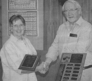 Mayor James Baker presents Sax Koyama Award to Elaine Gibbons